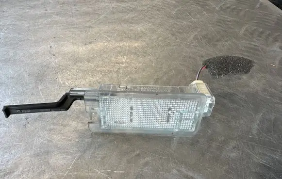 Renault Scenic III - Grand scenic III Glove box light 8200024033
