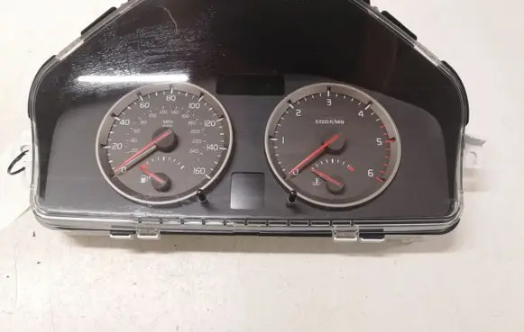 Volvo S40 Speedometer (instrument cluster) 30682570 30710071 8697035
