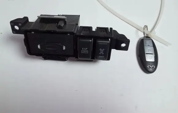 Infiniti QX70 S51 Ignition lock 285F5