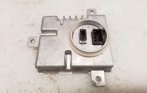Headlight ballast module Xenon