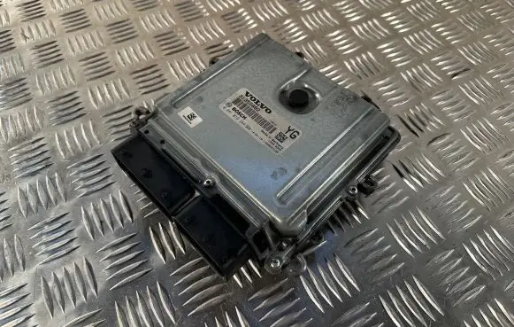 Volvo V60 Engine control unit/module 31355882