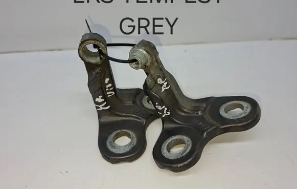 Jaguar XE Front door hinge set 
