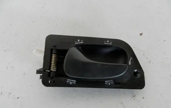 Renault Laguna I Front door interior handle 