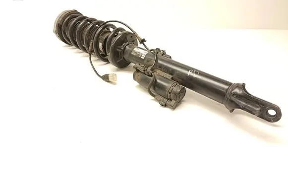 BMW 5 G30 G31 Front shock absorber with coil spring 6866404 17B342MB0288 F4BA5L814W0