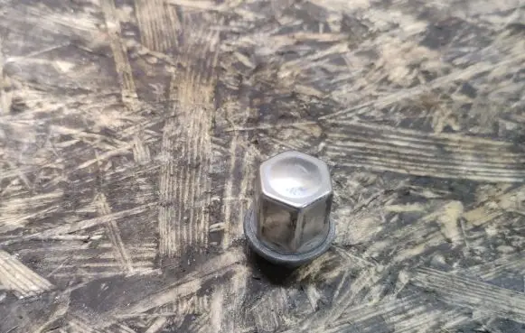 Land Rover Range Rover Velar Nuts/bolts 
