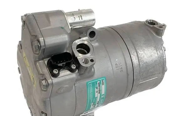 Land Rover Range Rover L405 Air conditioning (A/C) compressor (pump) EPLA19D662AA SHS334175 EPLA19D662AB