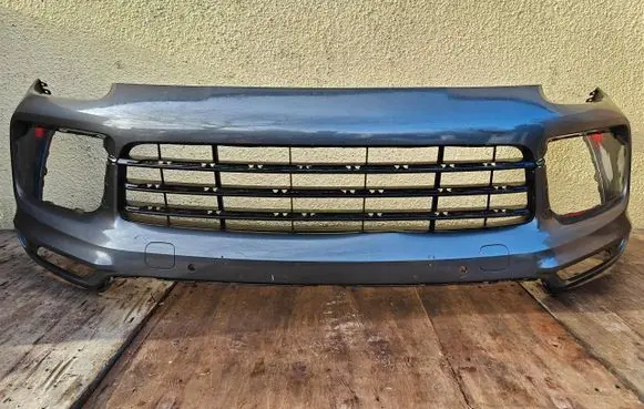 Porsche Cayenne (9Y0 9Y3) Front bumper 9Y0807683P