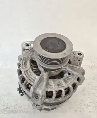 Volvo XC40 Generator/alternator 31489212