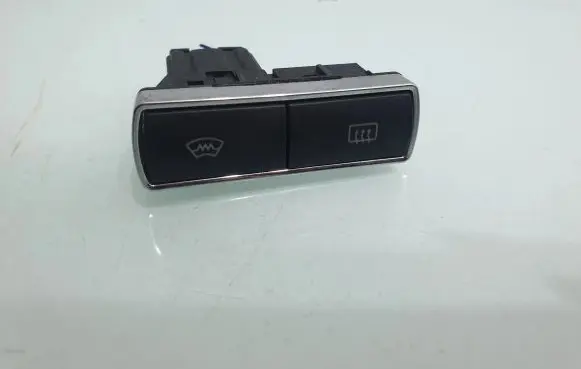 Ford Mondeo MK IV Windscreen/window heater switch 18K574AA