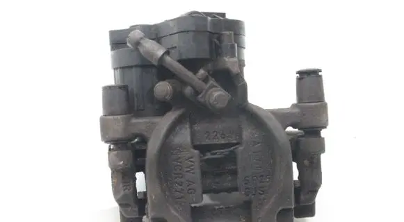 Volkswagen Golf VII Rear brake caliper 8V0615424D