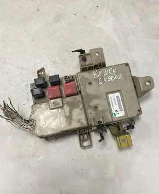Toyota Camry Fuse module 8273006040A 0227023
