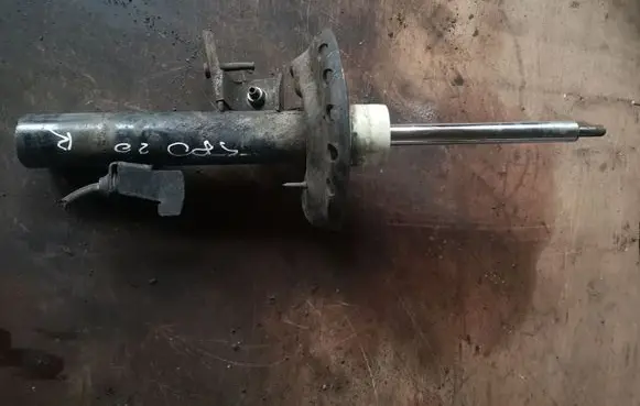 Volvo S80 Front shock absorber/damper 31262171