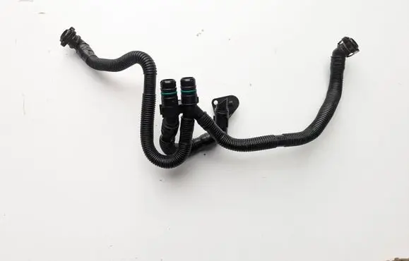 Audi Q5 SQ5 Coolant pipe/hose 