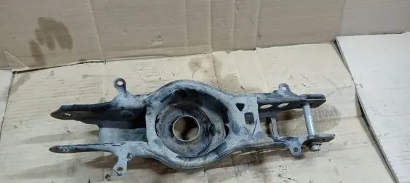 Chevrolet Camaro Rear upper control arm/wishbone 84382226 84382226LH