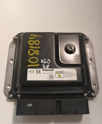 Subaru Outback Engine control unit/module 22611AP841 2758009843