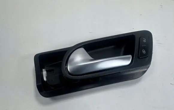 Volkswagen Tiguan Rear door interior handle trim 