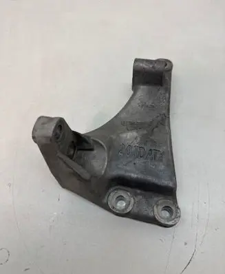 Jeep Compass Engine mounting bracket 68298625AA 63325J