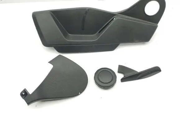 Audi Q2 - Seat trim 81A881325 81A881327