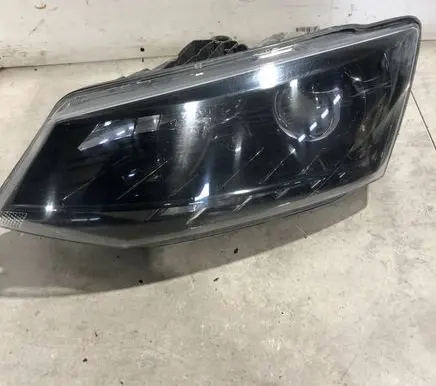 Skoda Fabia Mk3 (NJ) Headlight/headlamp 6V1941015B