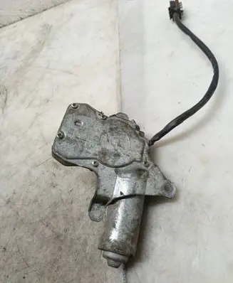 Mercedes-Benz E W124 Rear window wiper motor 0390201506 1248201242