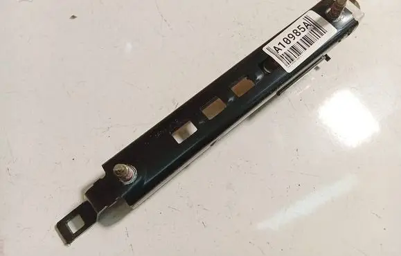 Opel Zafira A Seat belt adjustment rail 090560650