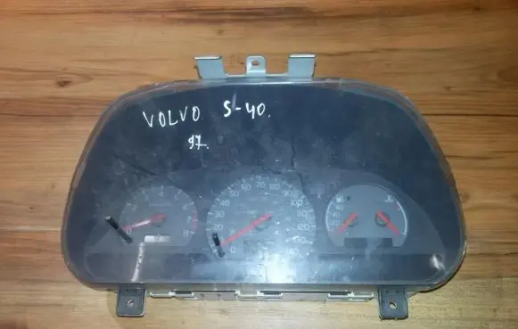 Volvo S40, V40 Speedometer (instrument cluster)