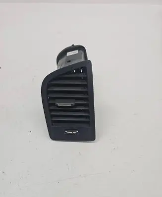 Volvo XC60 Dashboard side air vent grill/cover trim 1009820 06782
