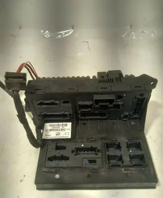 Mercedes-Benz E W211 Fuse module 0035455901