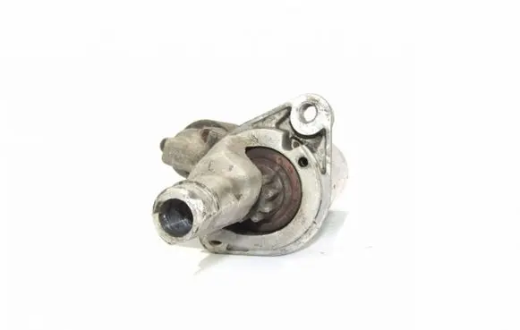 Volkswagen PASSAT B5.5 Starter motor 0001109021