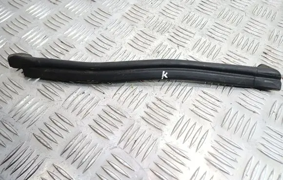 BMW 3 E46 Engine compartment rubber 
