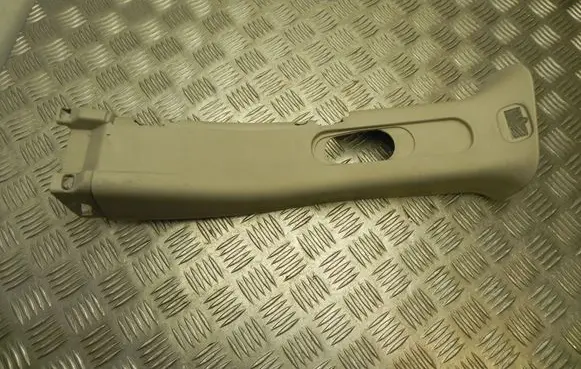 Dodge Caravan (B) pillar trim (top) C289005AF Baldai3706