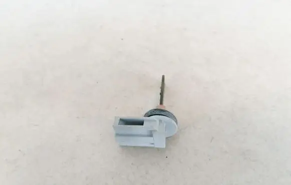 Mercedes-Benz R W251 Interior temperature sensor a2518300072 7843-07a