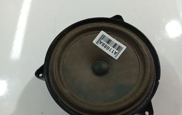 Audi A6 S6 C5 4B Front door speaker 4B0035411