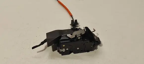 Audi A4 S4 B6 8E 8H Rear door lock
