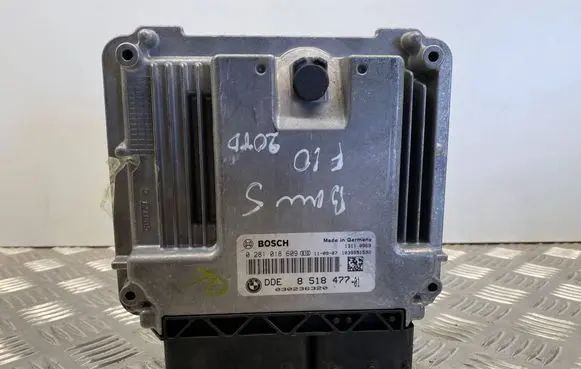 BMW 5 F10 F11 Engine control unit/module 8518477