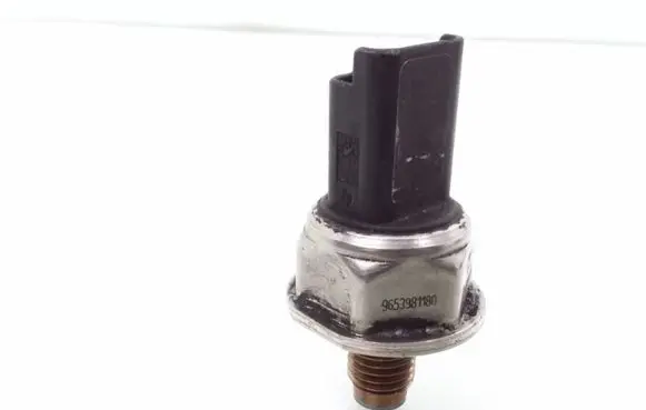 Fuel pressure sensor