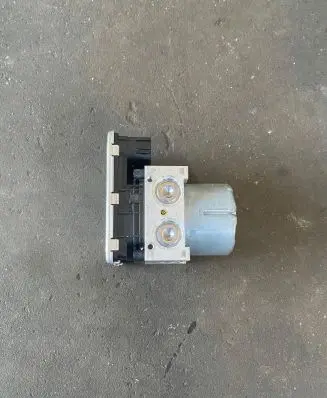 Volkswagen Golf VIII ABS Pump 5Q0614517EE