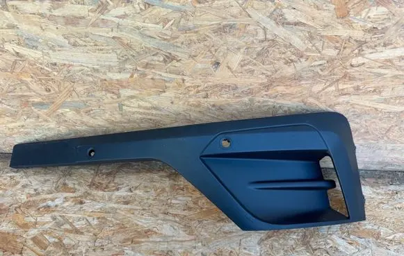 Renault Trafic III (X82) Front bumper corner part panel trim 263368383R