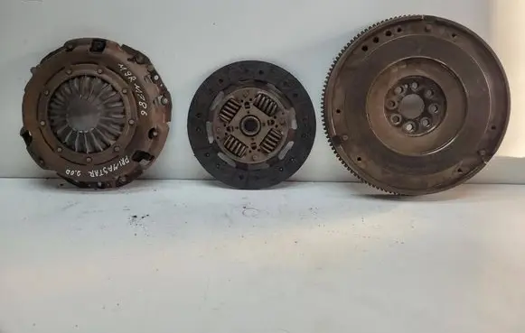Nissan Primastar Clutch set kit 8200474648F