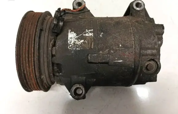 Renault Scenic II - Grand scenic II Air conditioning (A/C) compressor (pump) 8200678499