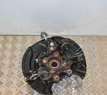 BMW X3 F25 Rear wheel hub 6787533