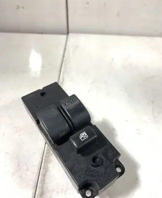 Mazda Premacy Electric window control switch C8HD173