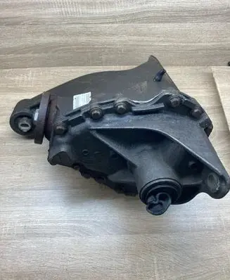 Land Rover Discovery 4 - LR4 Rear differential CH224W063AB 97721861722 RATIO321