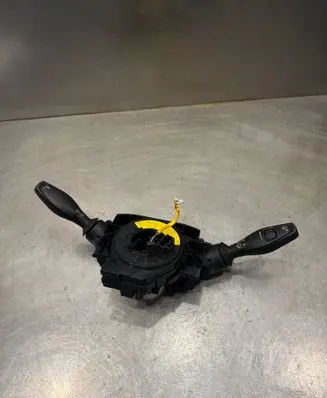 Ford Fiesta Wiper turn signal indicator stalk/switch 8A6T13N064BJ 0142651800 01426518