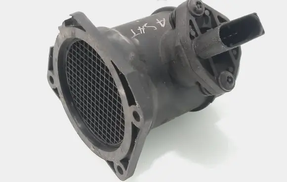 Audi A6 S6 C5 4B Mass air flow meter 0280218013