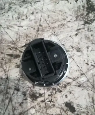 BMW 1 E81 E87 Engine start stop button switch