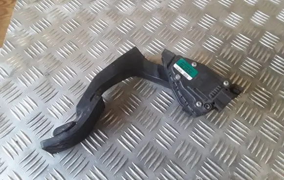 Audi A8 S8 D3 4E Accelerator throttle pedal 4E1723503 6PV00802628
