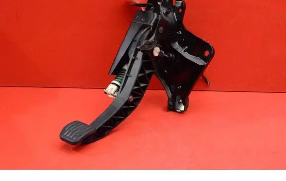 Ford Mondeo MK IV Accelerator throttle pedal 7G9N7B633AGB