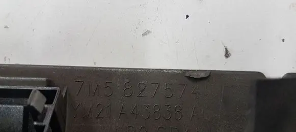 Ford Galaxy Trunk door license plate light bar 7M5827574