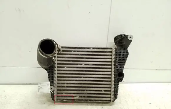 Porsche Macan (95B) Intercooler radiator 95B145804B